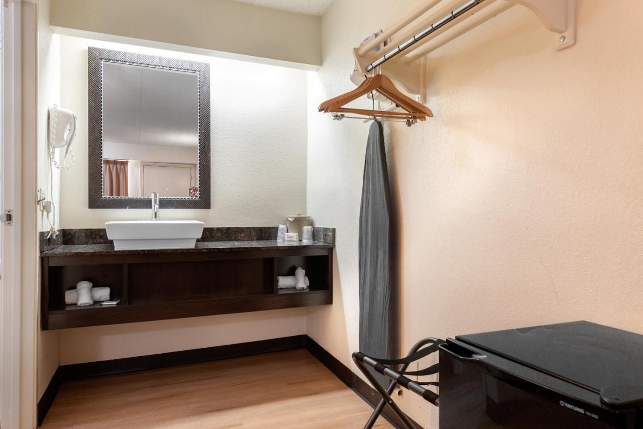 Red Roof Inn Lafayette - Purdue University Екстер'єр фото